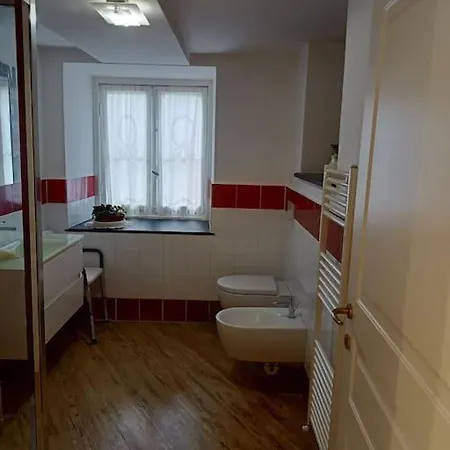 Casetta Jacaranda Genoa