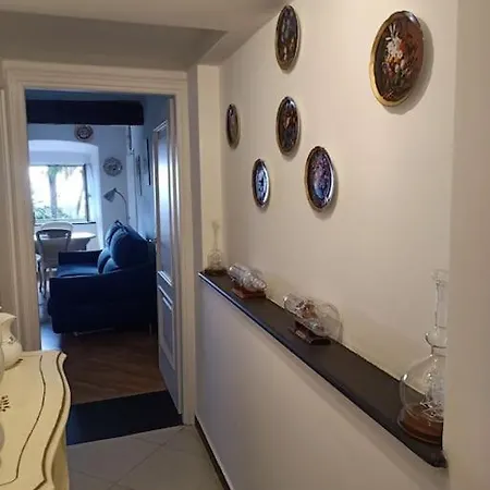 Casetta Jacaranda Genoa