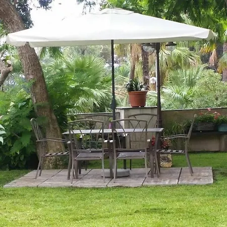 Apartman Casetta Jacaranda Genova