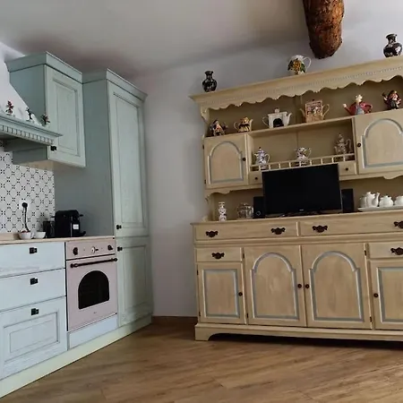 Casetta Jacaranda * Genoa